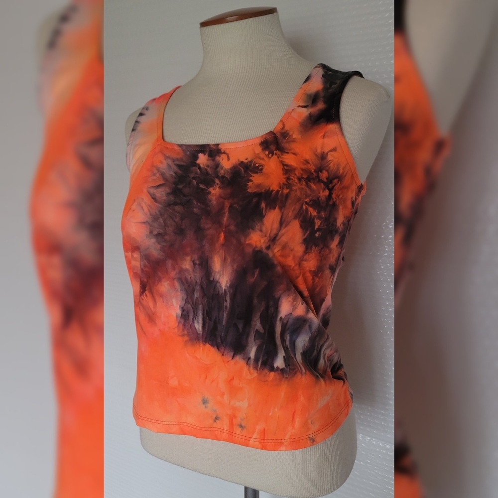 Vibe sportswear tie dye crop top